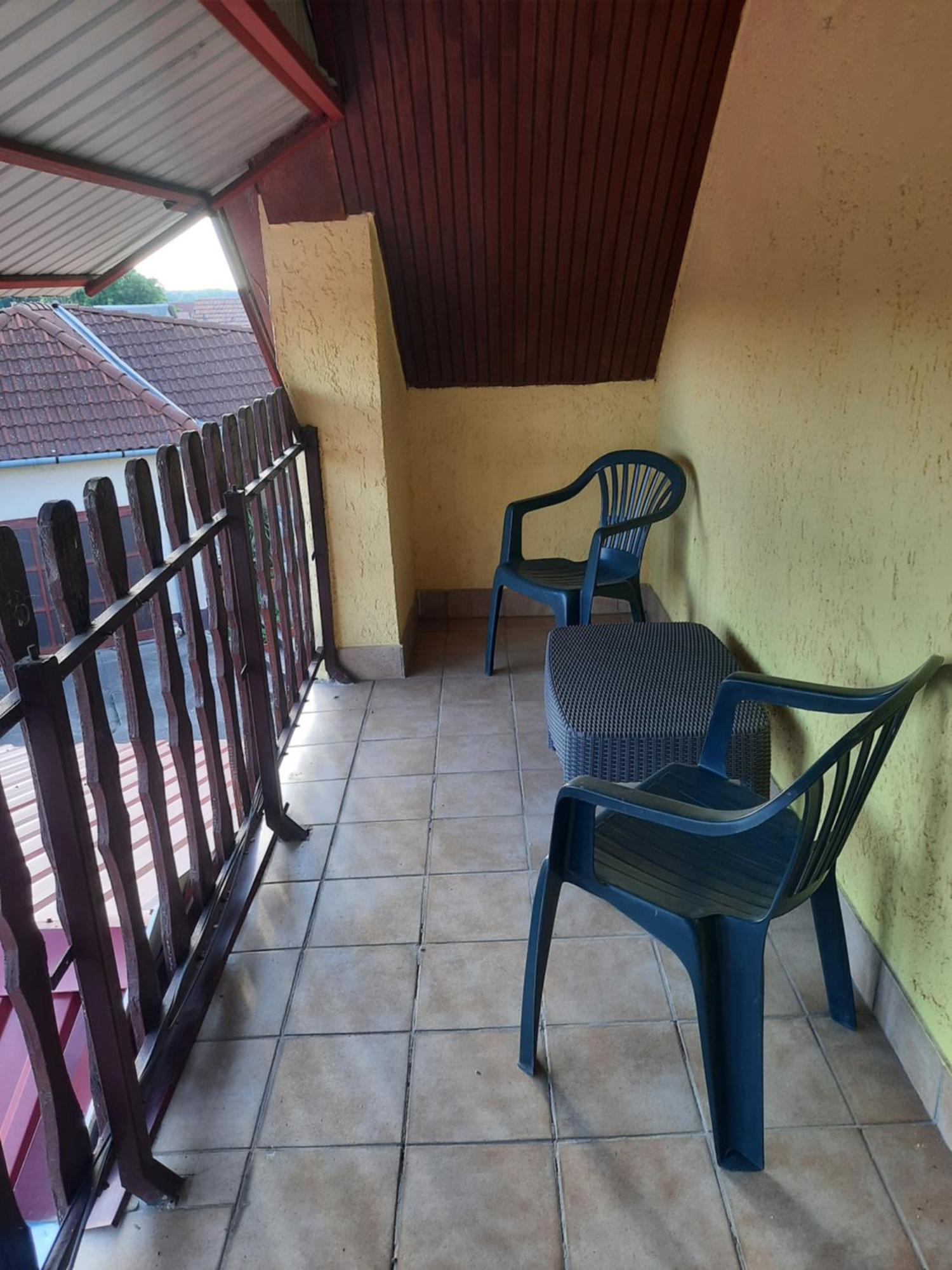 Apartamento Galeria Vendeghaz Hajdúszoboszló Exterior foto