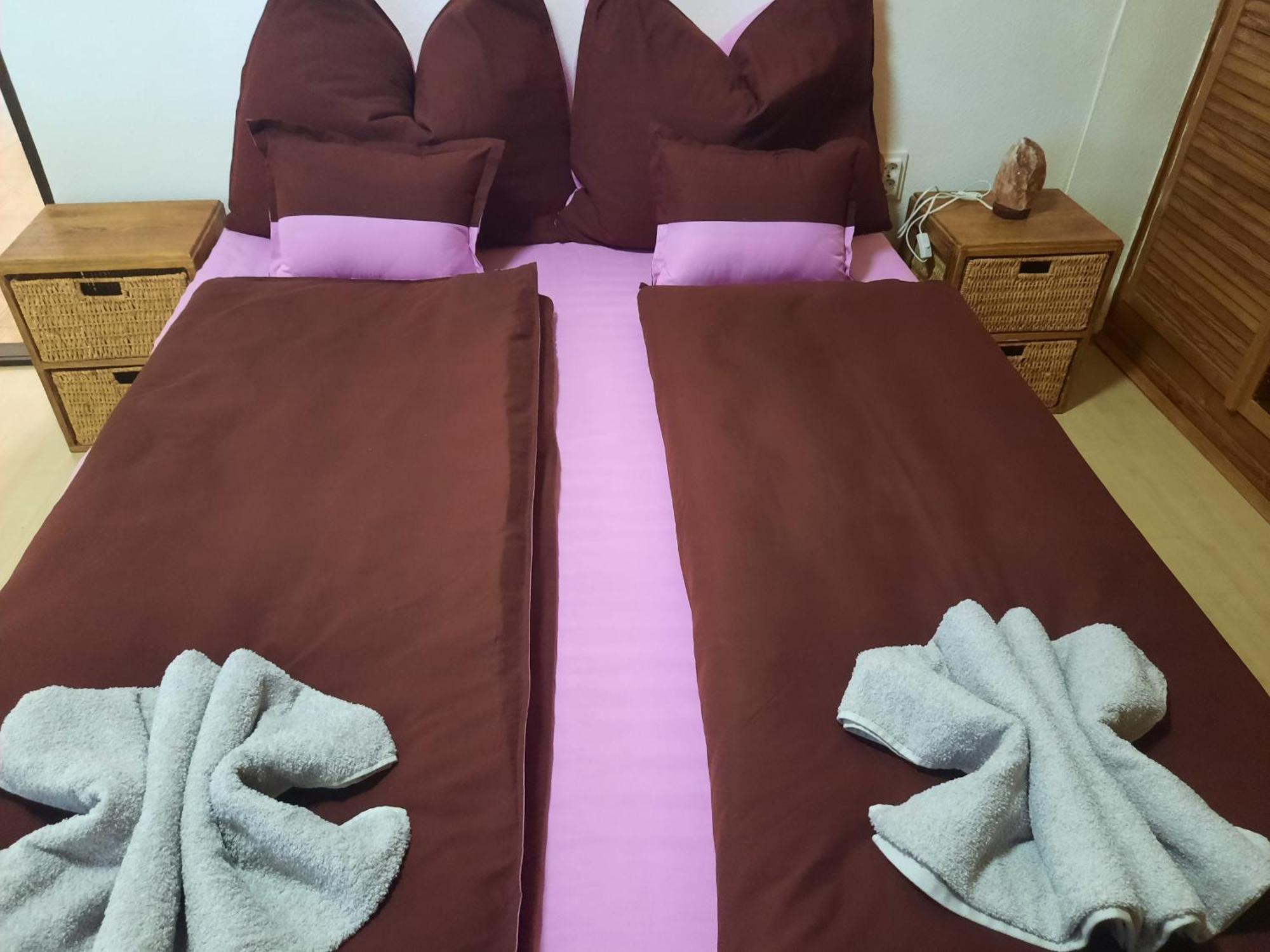 Apartamento Galeria Vendeghaz Hajdúszoboszló Exterior foto