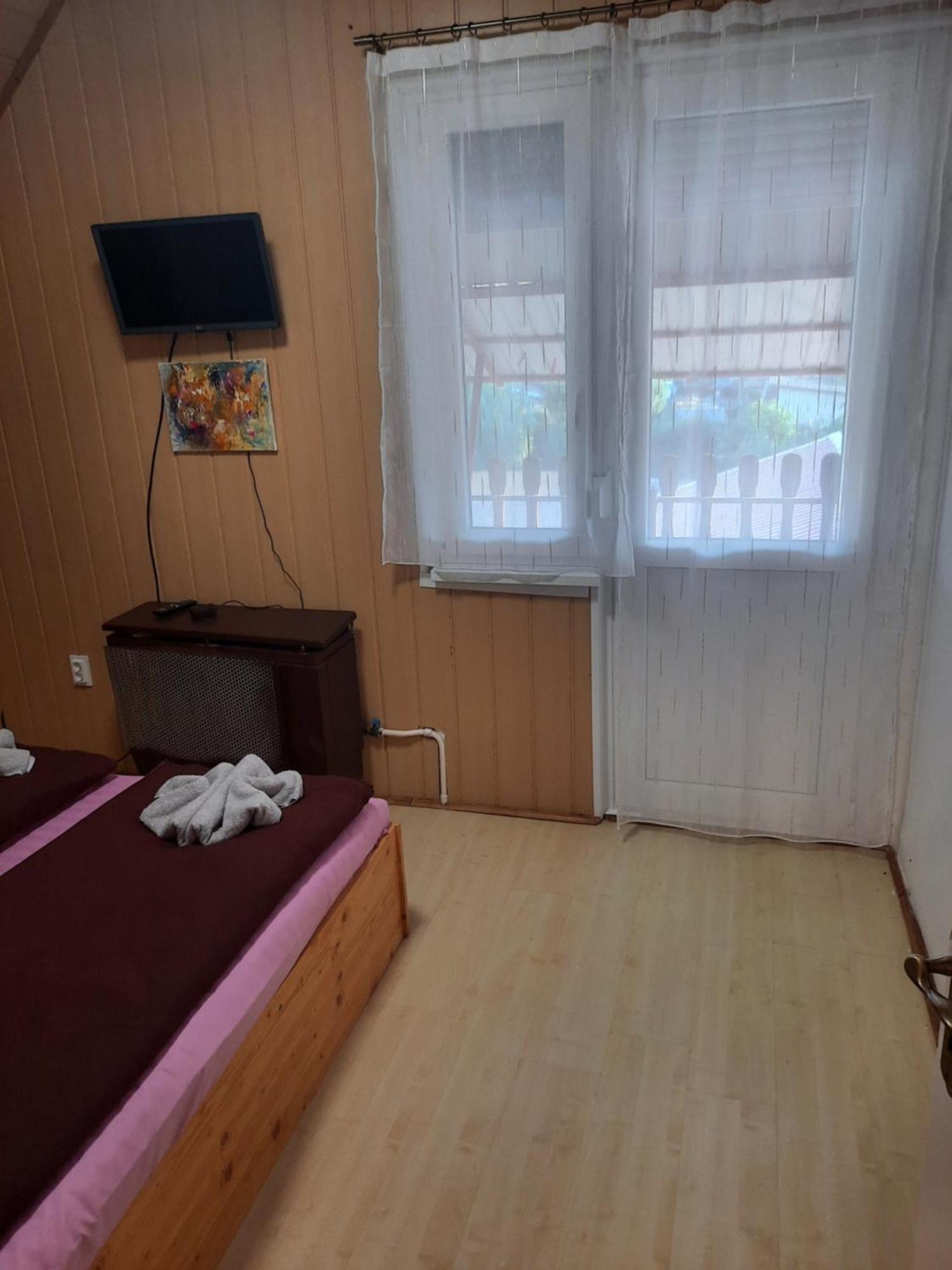 Apartamento Galeria Vendeghaz Hajdúszoboszló Exterior foto