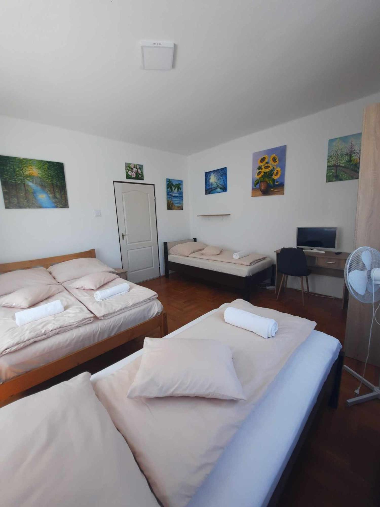 Apartamento Galeria Vendeghaz Hajdúszoboszló Exterior foto